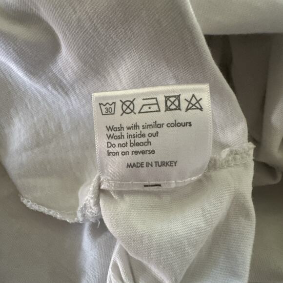 MINA BAIE Shirt Womens Small White Pocket Tee Oversized Relaxed Fit Minimalist - Picture 7 of 9